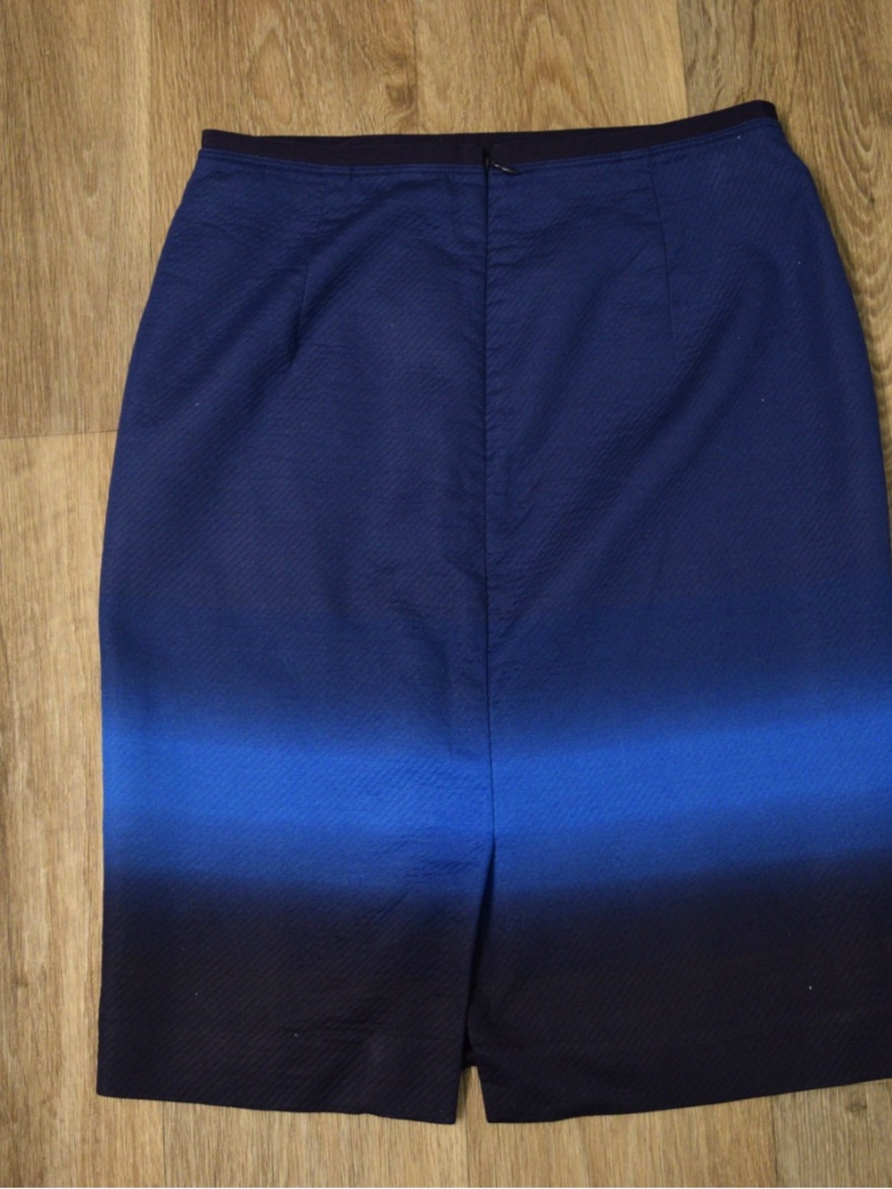 LOFT Navy Blue Pencil Skirt Knee Length Work Office Career Classic Size 2 - Picture 6 of 14